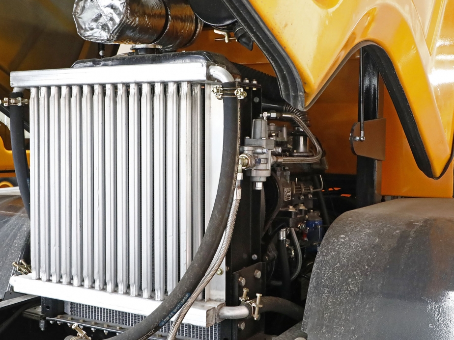 ZL938全(quan)液(ye)壓(ya)裝載機(ji)