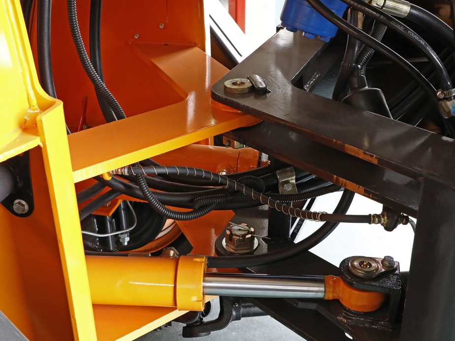 ZL08單缸(gang)輪(lun)式(shi)裝載機