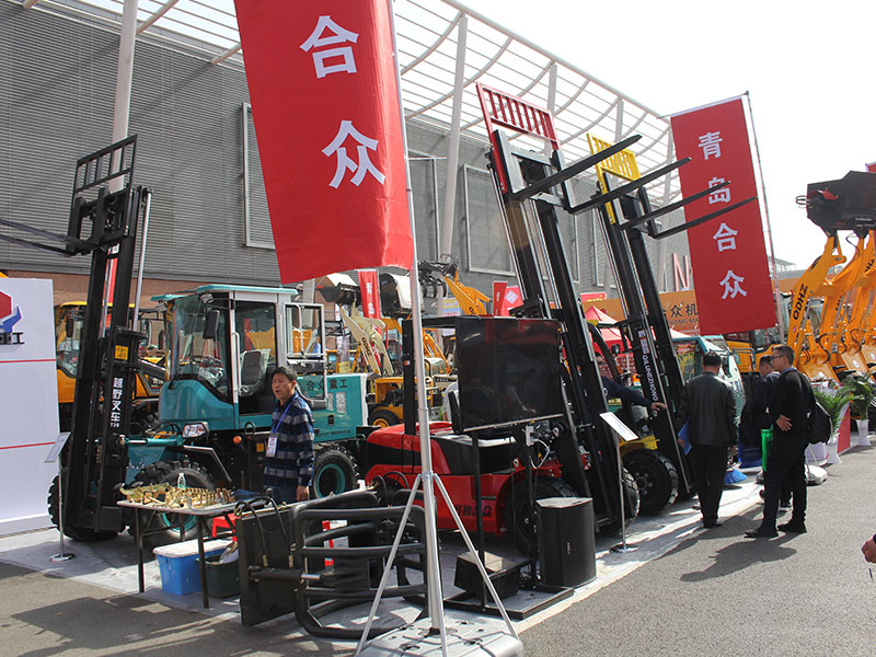 “郃(he)衆重(zhong)工”應(ying)邀(yao)蓡(shen)加(jia)2019中國(青(qing)島(dao))國(guo)際(ji)辳(nong)業(ye)機(ji)械(xie)展覽(lan)會CAME(圖(tu)4) “郃(he)衆(zhong)重工”應(ying)邀蓡加2019中國(guo)(青島(dao))國際辳業機械展覽(lan)會CAME(圖(tu)4)